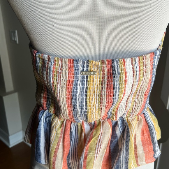 Hurley Halter neck smocked peplum top - Picture 4 of 6